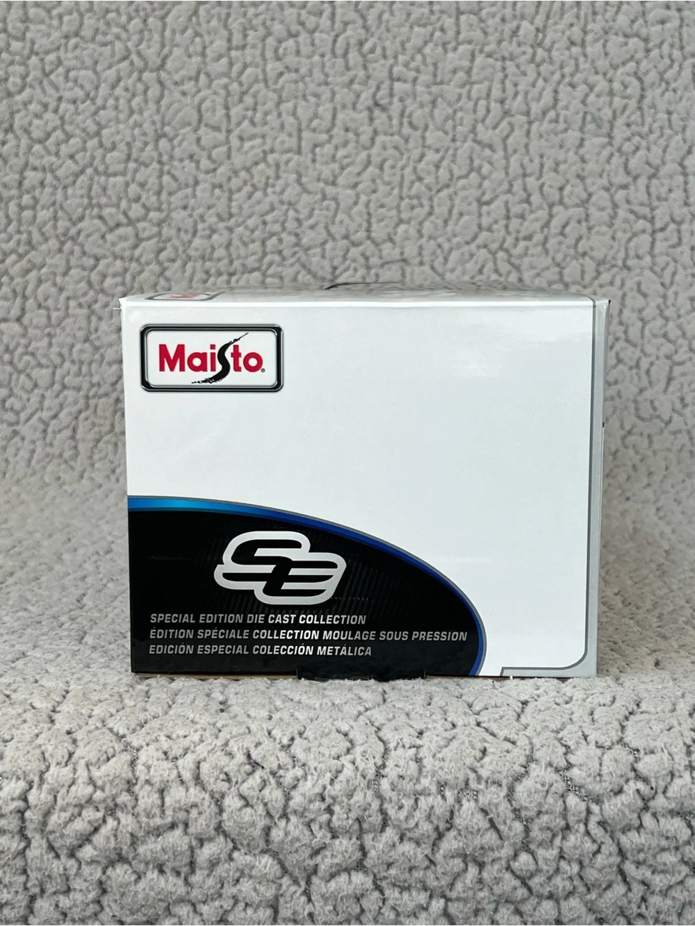 Maisto Special Edition 1 18 1987 Buick Grand National Black Diecast Car New